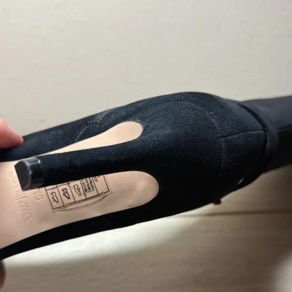 White House Black Market Boots - Picture 8 of 8